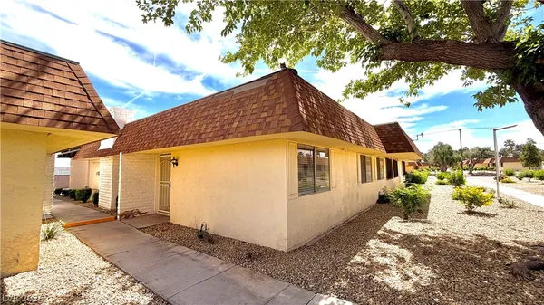 $284,000 | 2675 Heritage Drive, Las Vegas, NV 89121
