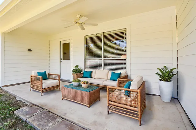 $2,650 | 835 Victoria Lakes Drive, Katy, TX 77493