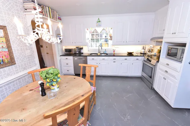 $309,900 | 3216 Woodlawn Road, Rocky Mount, NC 27804