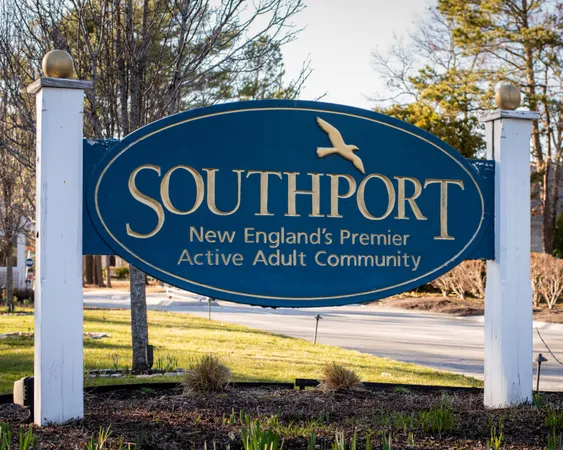 $479,900 | 72 Pine Hill Boulevard, Unit 72, Mashpee, MA 02649