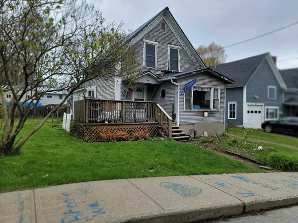 $150,000 | 75 Indian Point Street, Newport, VT 05855