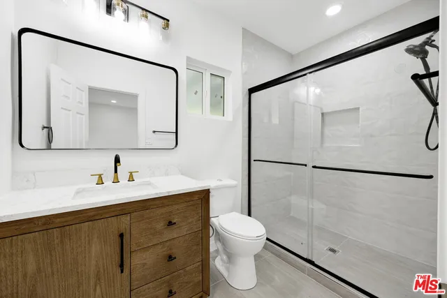 $6,250 | 1213 Thompson Avenue, Glendale, CA 91201