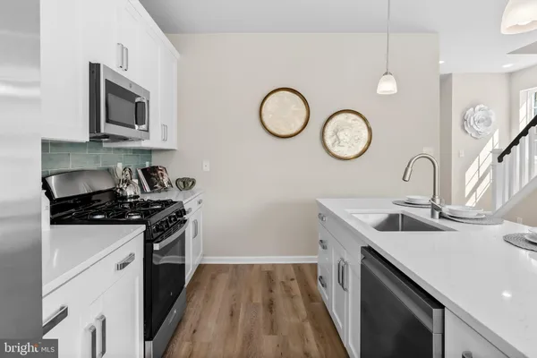 $3,250 | 385 North Tuckahoe Road, Unit 902, Williamstown, NJ 08094