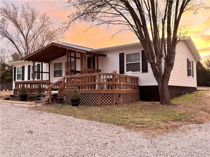 $374,900 | 470 East 2200 Road, Eudora, KS 66025