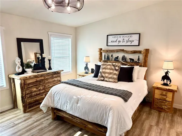 $374,900 | 470 East 2200 Road, Eudora, KS 66025