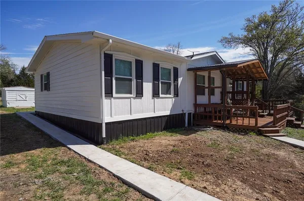 $374,900 | 470 East 2200 Road, Eudora, KS 66025