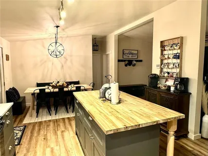 $374,900 | 470 East 2200 Road, Eudora, KS 66025