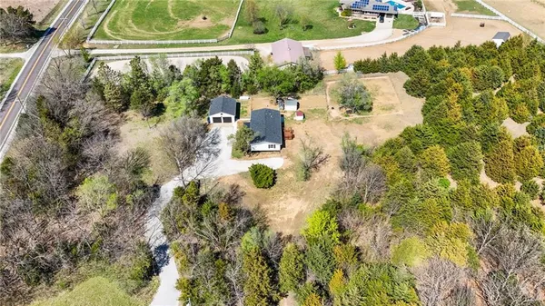 $374,900 | 470 East 2200 Road, Eudora, KS 66025