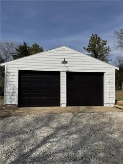 $374,900 | 470 East 2200 Road, Eudora, KS 66025