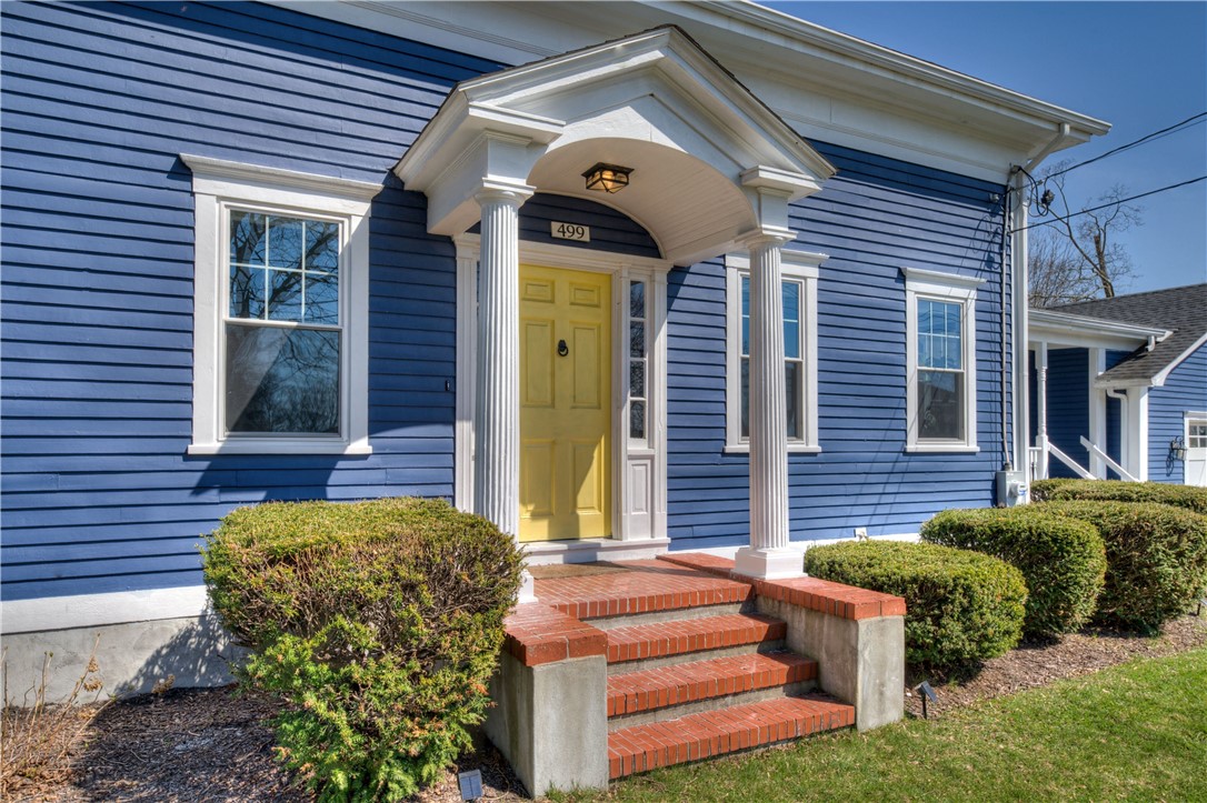 499 Seven Mile Road Cranston, RI 02831 - Photo 4 of 50