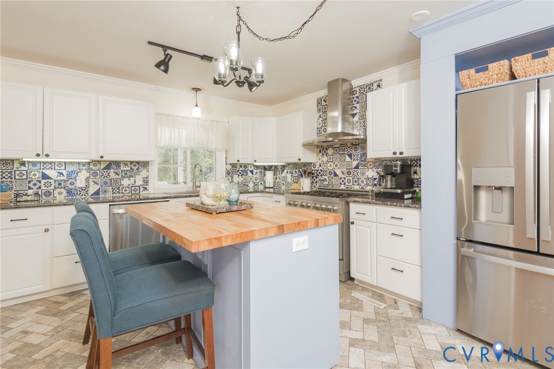 1400 Buford Road North Chesterfield, VA 23235 - Photo 15 of 50 Right Side