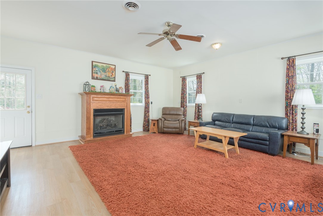 1400 Buford Road North Chesterfield, VA 23235 - Photo 19 of 50 Right Side