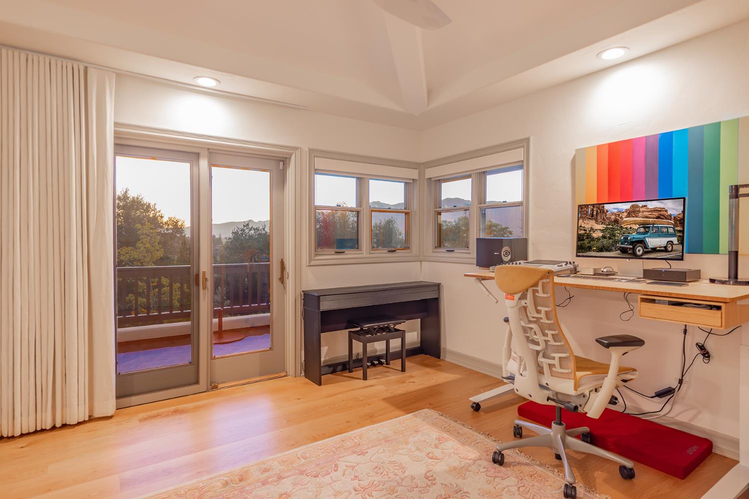11020 Rodeo Drive Oak View, CA 93022 - Photo 37 of 38 Gallery Image 37