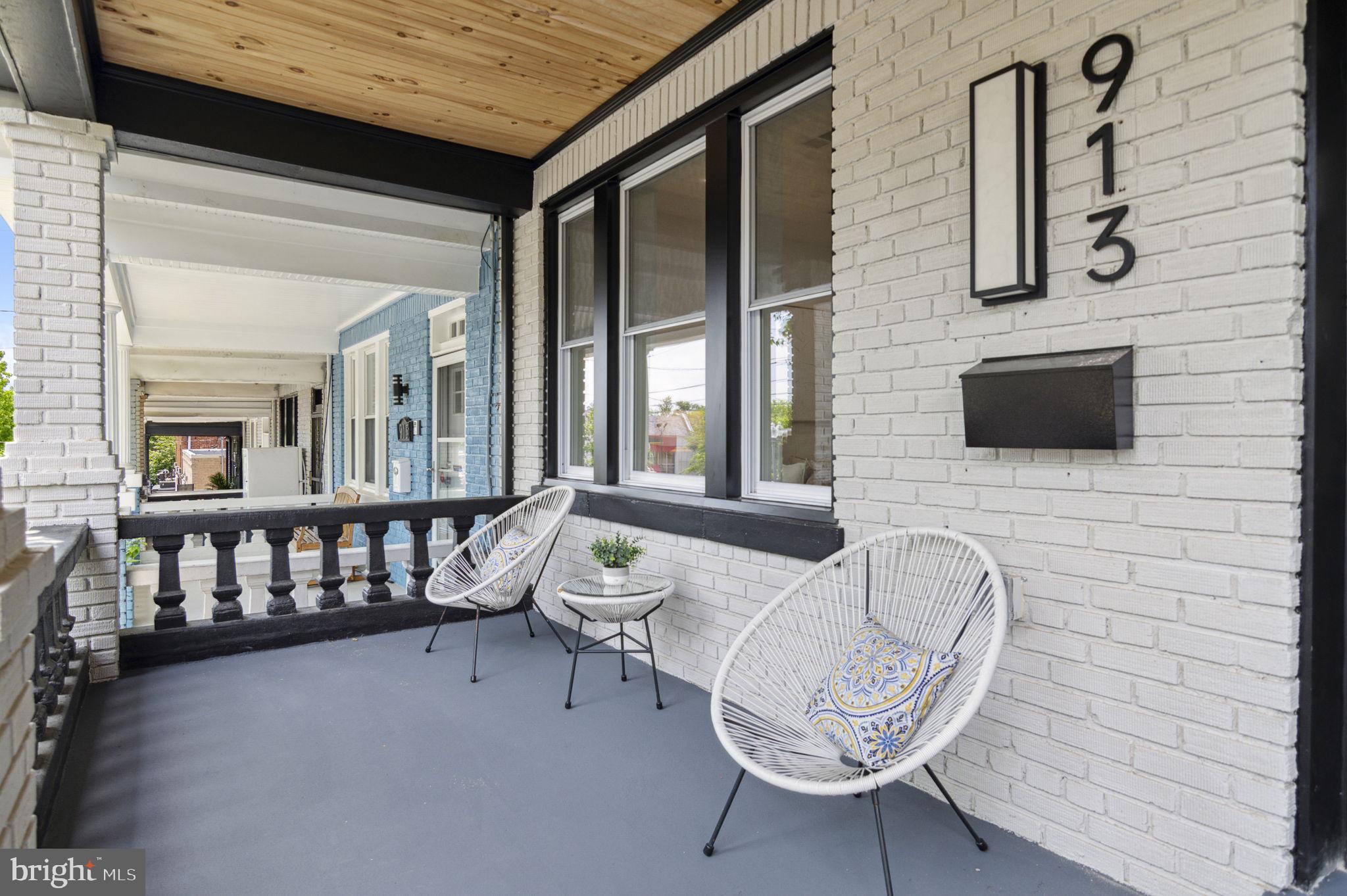 913 Emerson Street Northwest Washington, DC 20011 - Photo 2 of 37