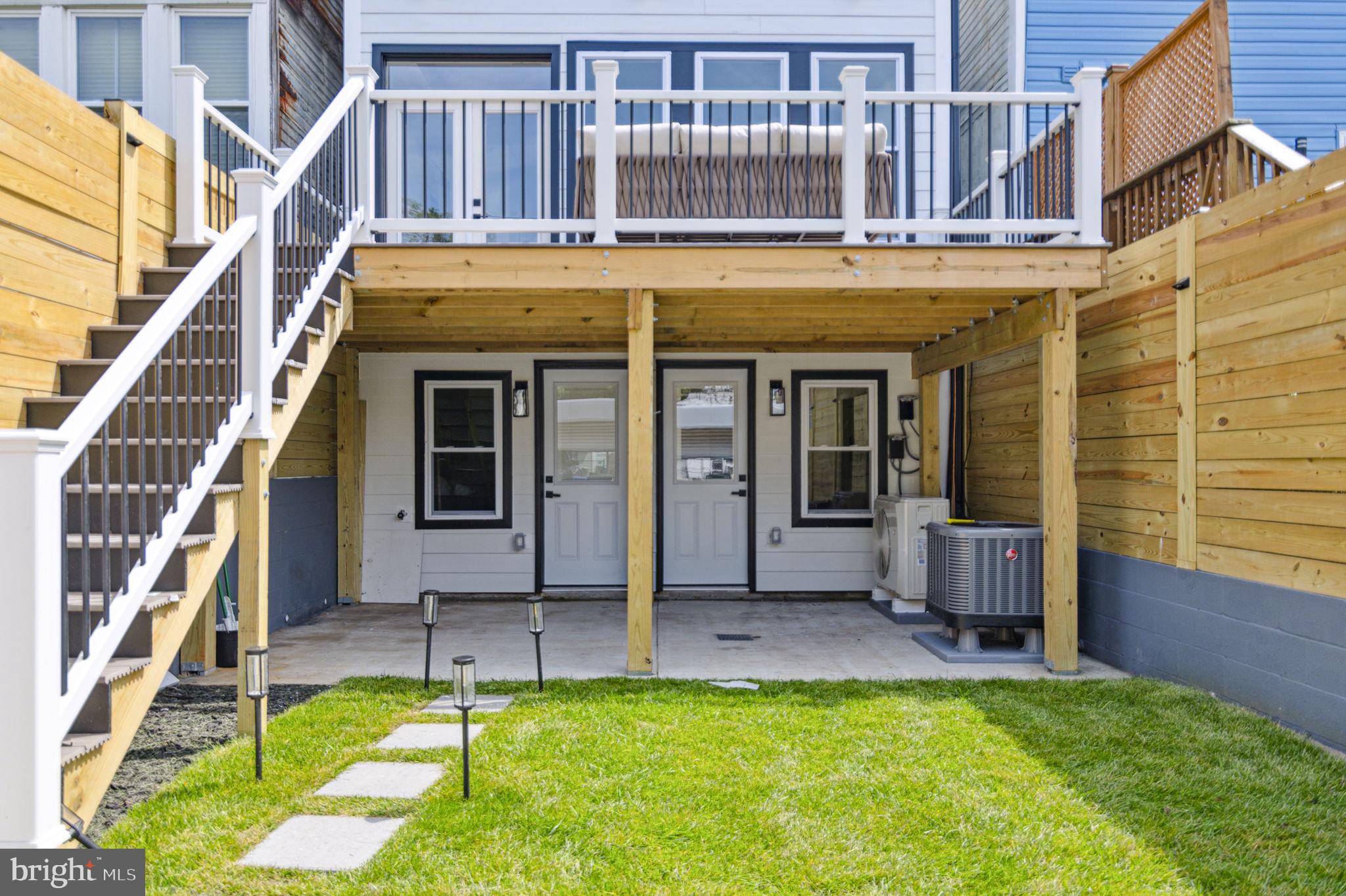 913 Emerson Street Northwest Washington, DC 20011 - Photo 37 of 37