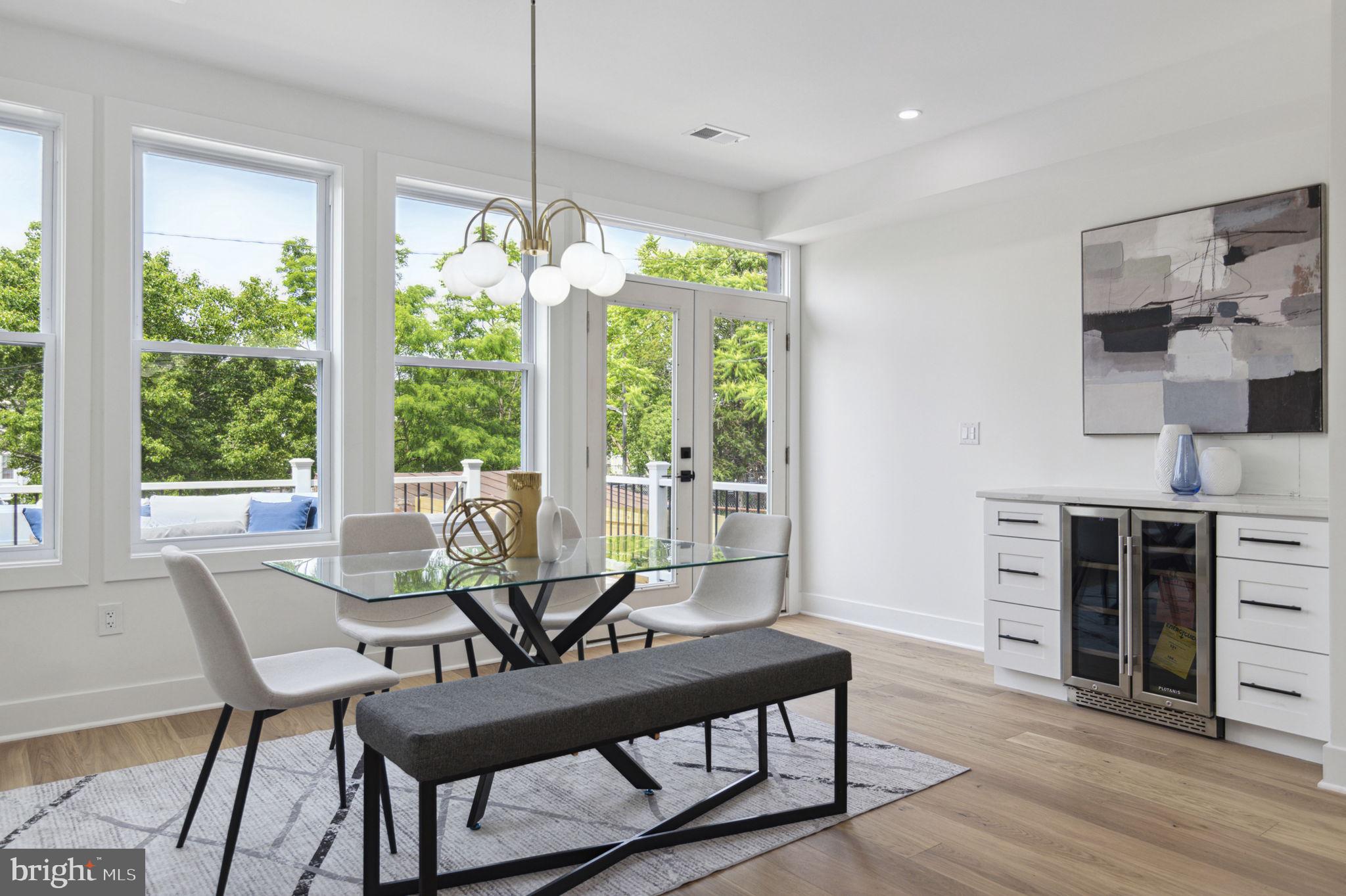 913 Emerson Street Northwest Washington, DC 20011 - Photo 10 of 37