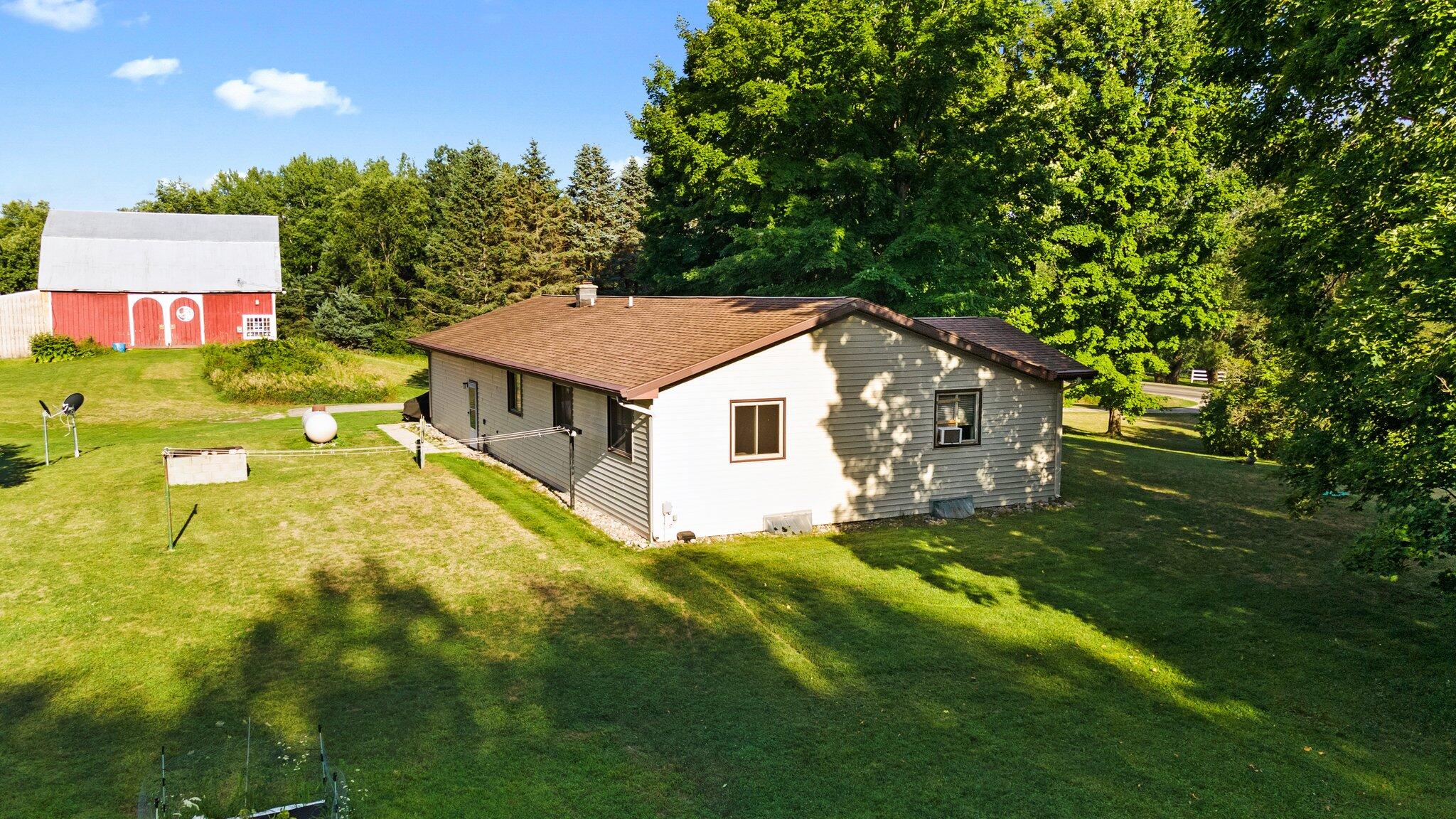 16378 Pierce Road Stanwood, MI 49346 - Photo 6 of 69 17-web-or-mls-DJI_0081