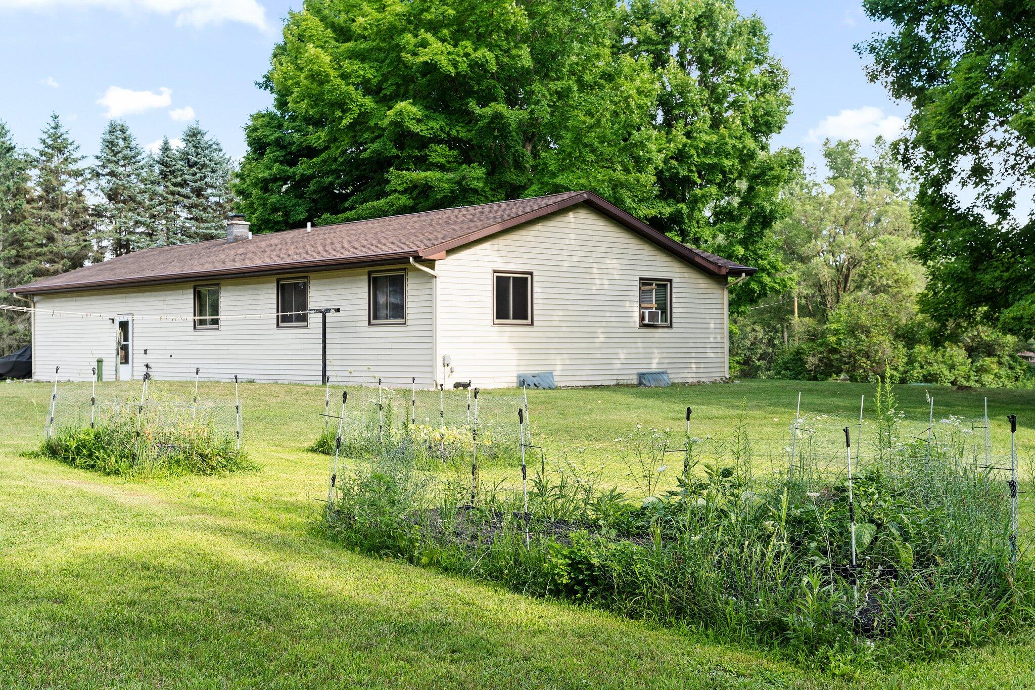 16378 Pierce Road Stanwood, MI 49346 - Photo 9 of 69 49-web-or-mls-DSC05904