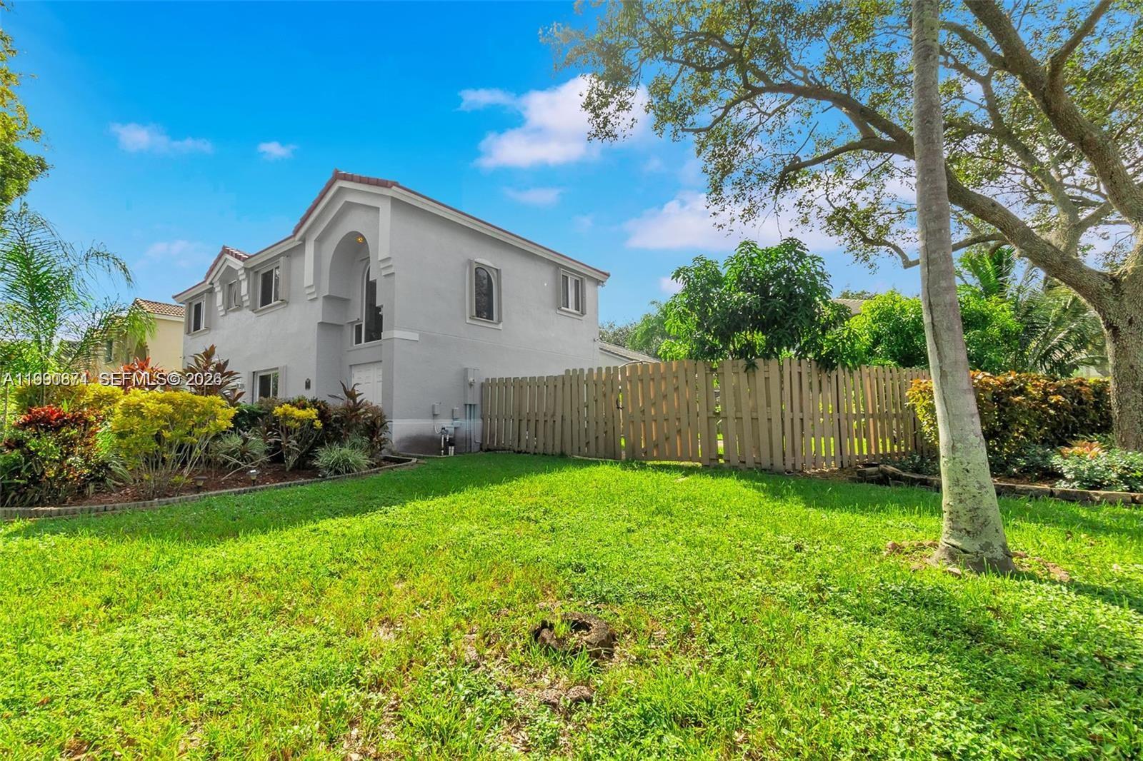 11318 Rhapsody Road, Unit 11318 Cooper City, FL 33026 - Photo 3 of 34
