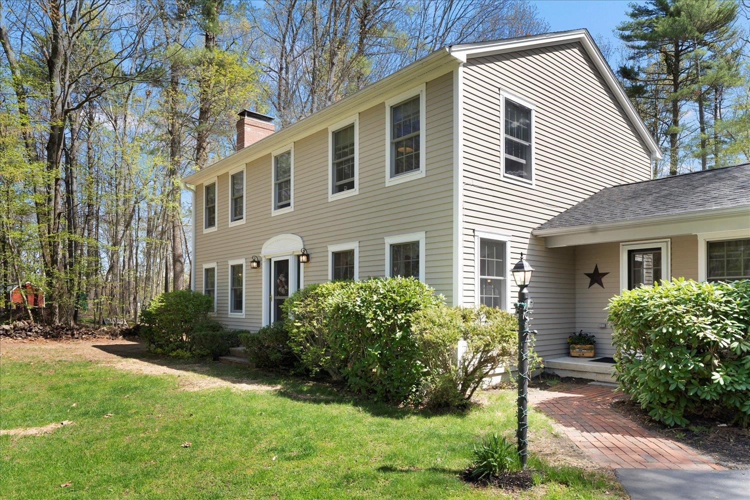 5 William Road South Berwick, ME 03908 - Photo 2 of 40