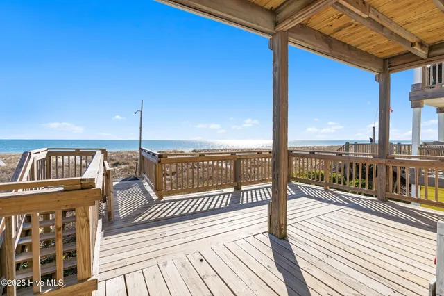 $1,549,000 | 599 Ocean Boulevard West, Holden Beach, NC 28462