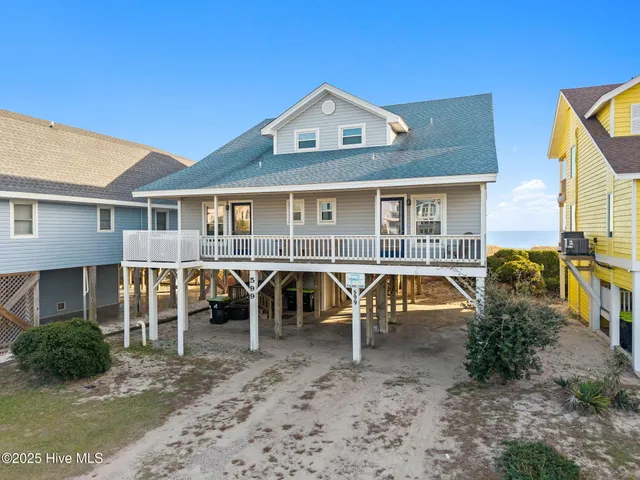 $1,549,000 | 599 Ocean Boulevard West, Holden Beach, NC 28462