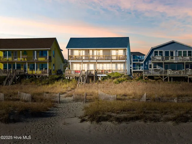 $1,549,000 | 599 Ocean Boulevard West, Holden Beach, NC 28462