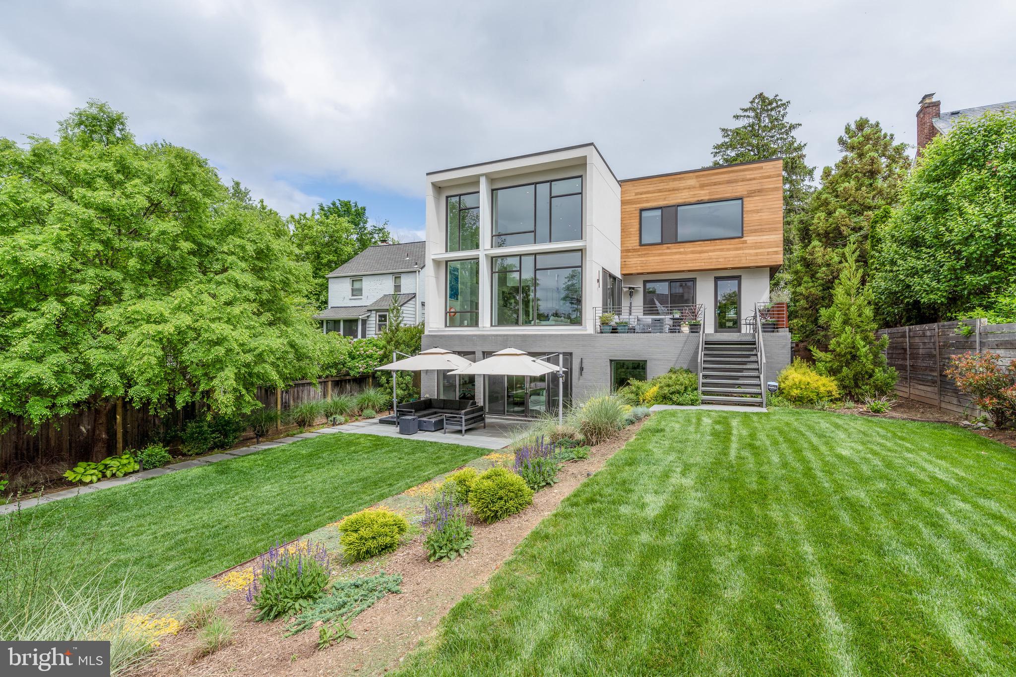 4834 W Street Northwest Washington, DC 20007 - Photo 28 of 36 Rear exterior