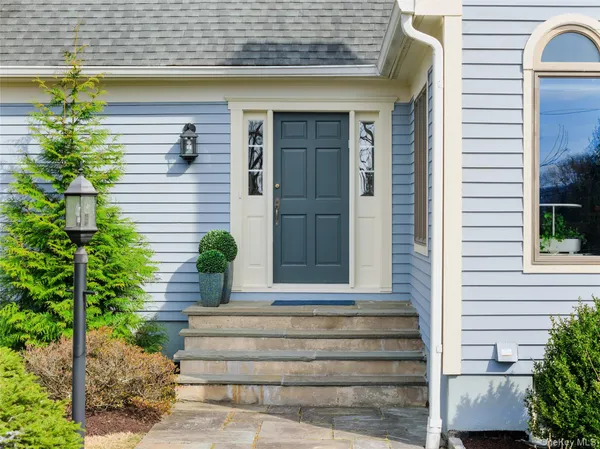 $1,680,000 | 230 Ridgecrest Road, Briarcliff Manor, NY 10510