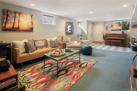 $1,680,000 | 230 Ridgecrest Road, Briarcliff Manor, NY 10510