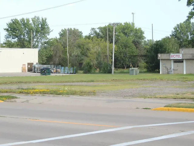 $109,900 | 1110 East Main Street, Omro, WI 54963