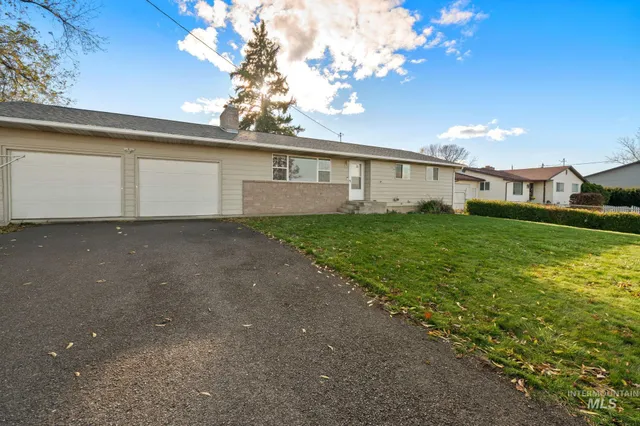 $419,000 | 1510 Warner Avenue, Lewiston, ID 83501