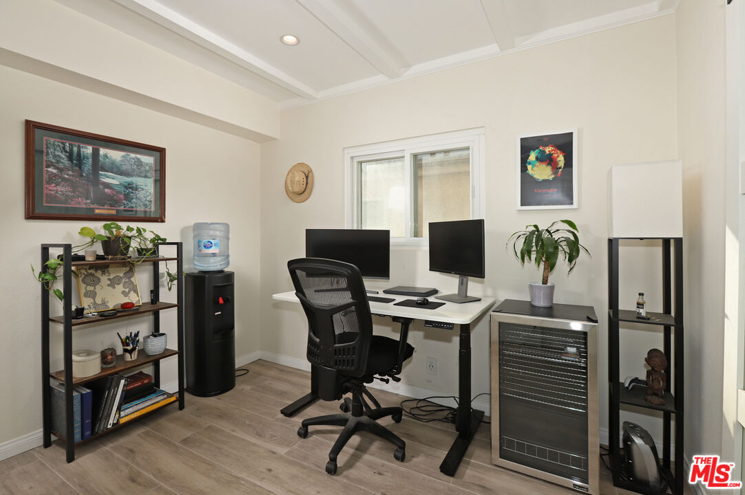 6947 Trolleyway South Playa del Rey, CA 90293 - Photo 15 of 35 Gallery Image 15