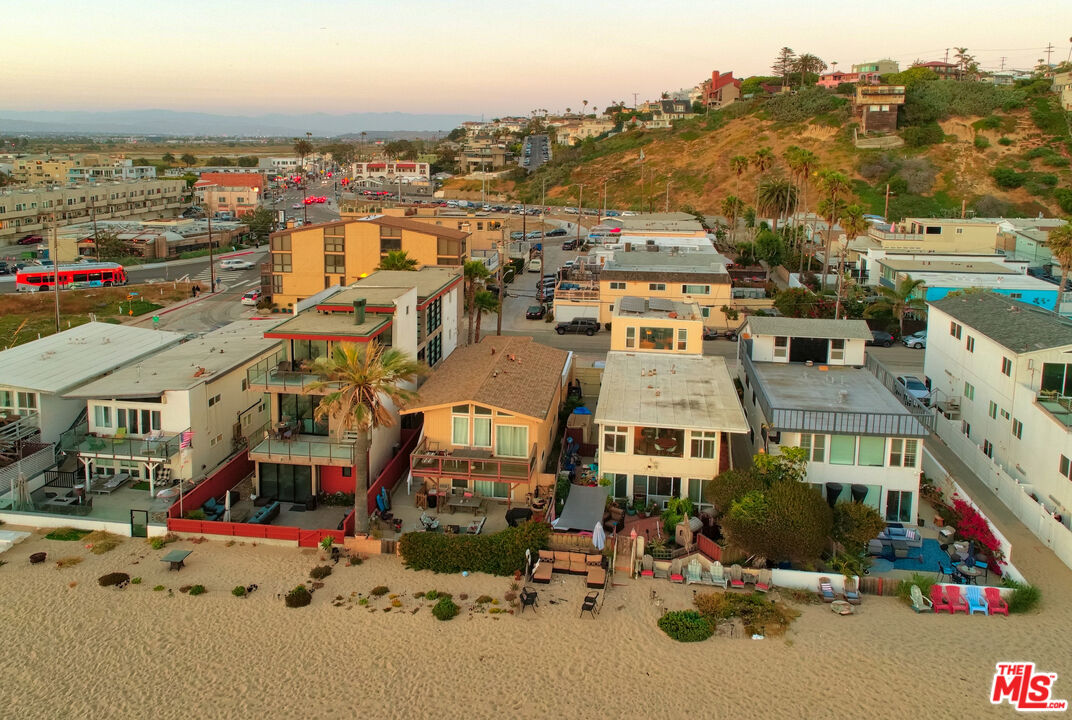6947 Trolleyway South Playa del Rey, CA 90293 - Photo 31 of 35 Gallery Image 31