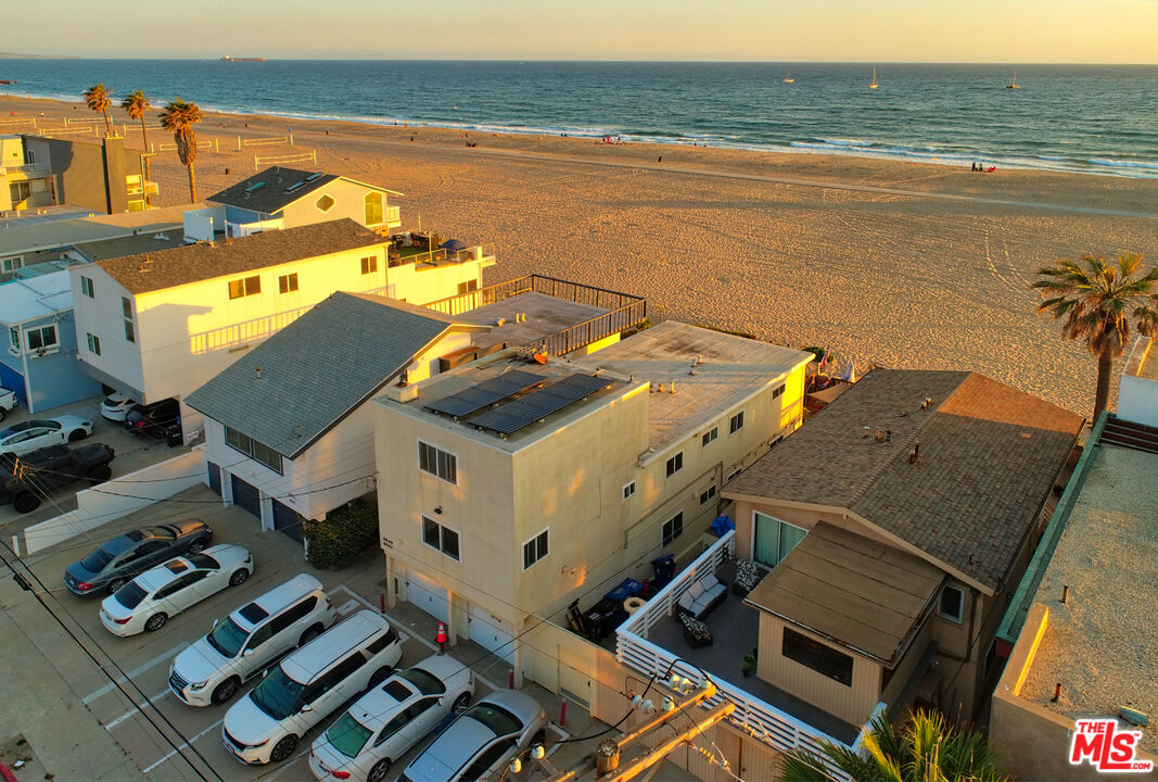6947 Trolleyway South Playa del Rey, CA 90293 - Photo 34 of 35 Gallery Image 34