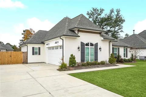 $499,000 | 753 English Oak Drive, Madisonville, LA 70447
