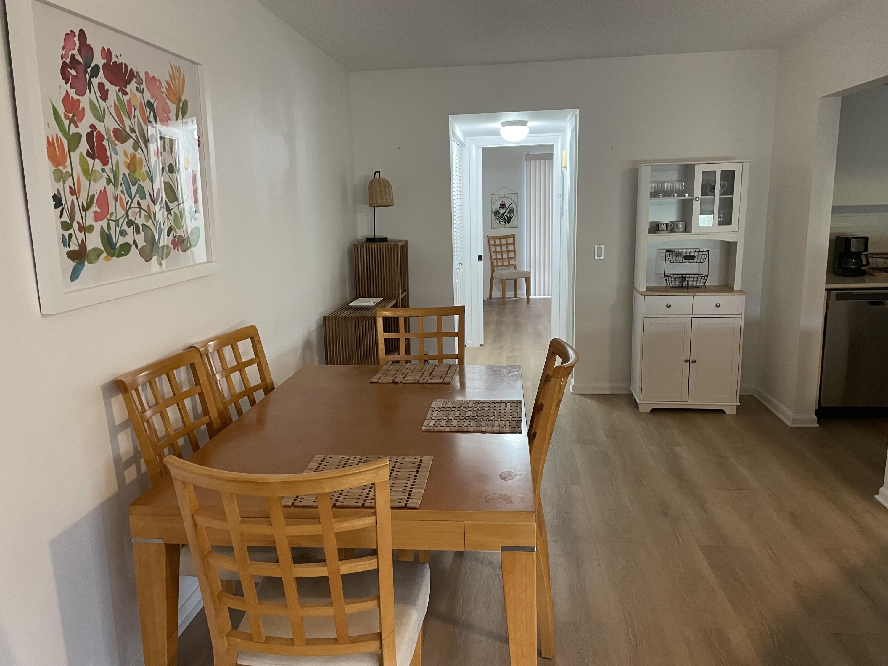 132 Preston F Boca Raton, FL 33434 - Photo 7 of 12 IMG_2808