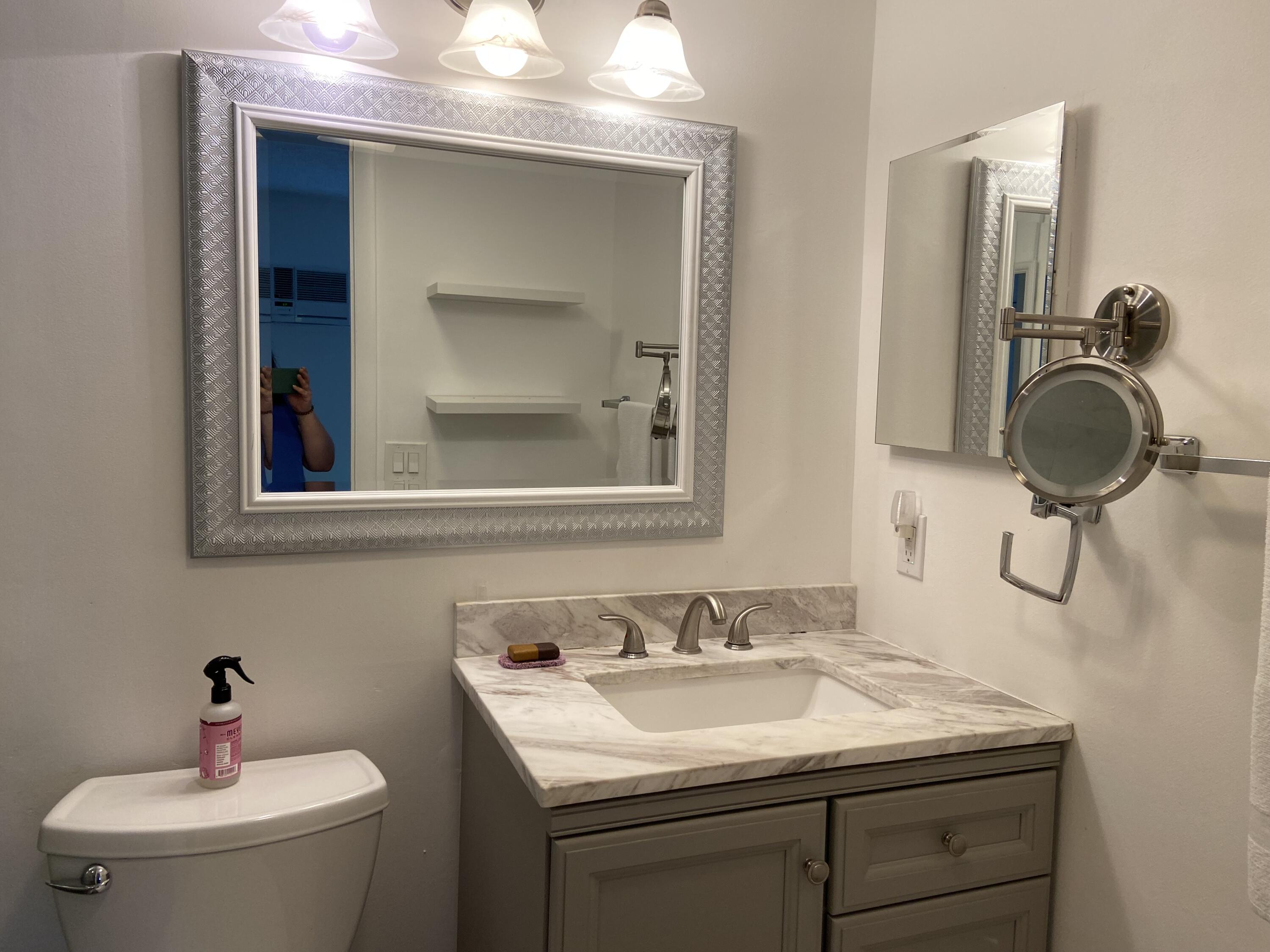 132 Preston F Boca Raton, FL 33434 - Photo 10 of 12 IMG_3018