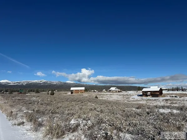 $174,900 | 3990 David Drive, Island Park, ID 83429