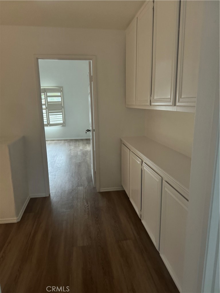 1430 Jewelstone Circle Hemet, CA 92545 - Photo 17 of 26 hallway upstairs