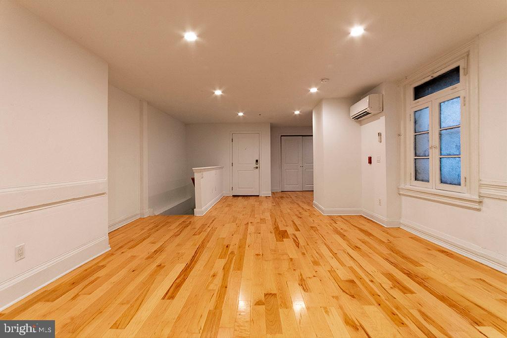 1311 Spruce Street, Unit 103 Philadelphia, PA 19107 - Photo 3 of 7