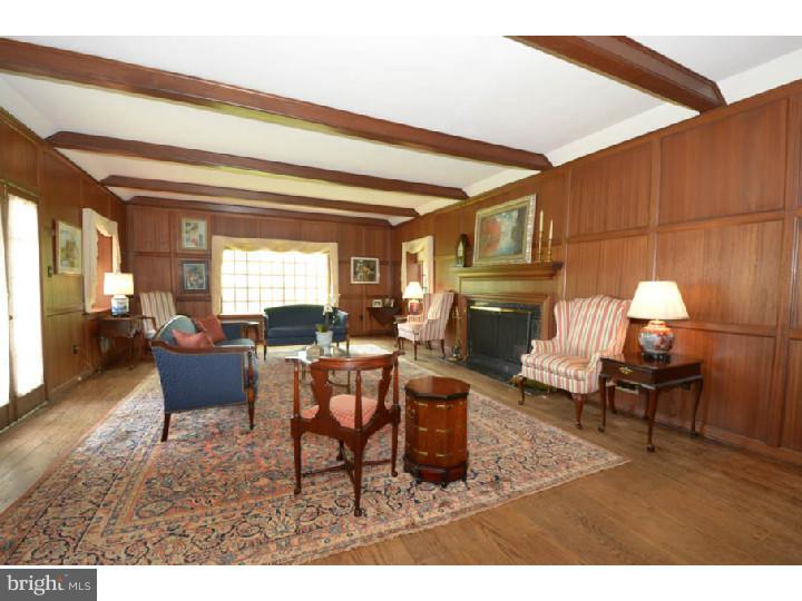 1300 North Valley Road Malvern, PA 19355 - Photo 9 of 24 Living Room
