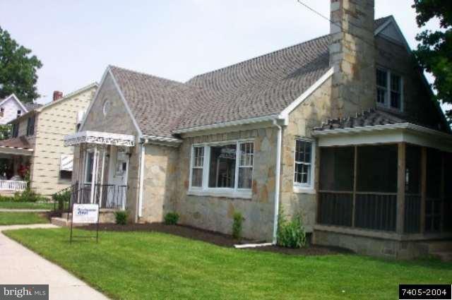 516 Stock Street Hanover, PA 17331 - Photo 2 of 8 Gallery Image 2