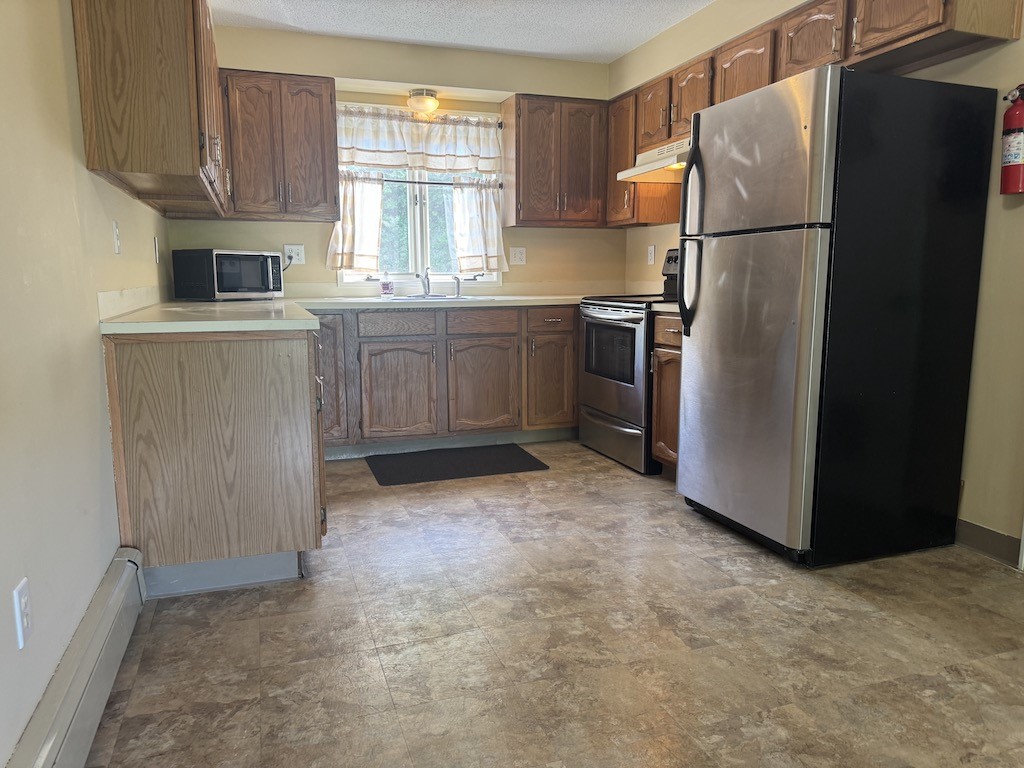 283 Privilege Street, Unit 4 Woonsocket, RI 02895 - Photo 4 of 21