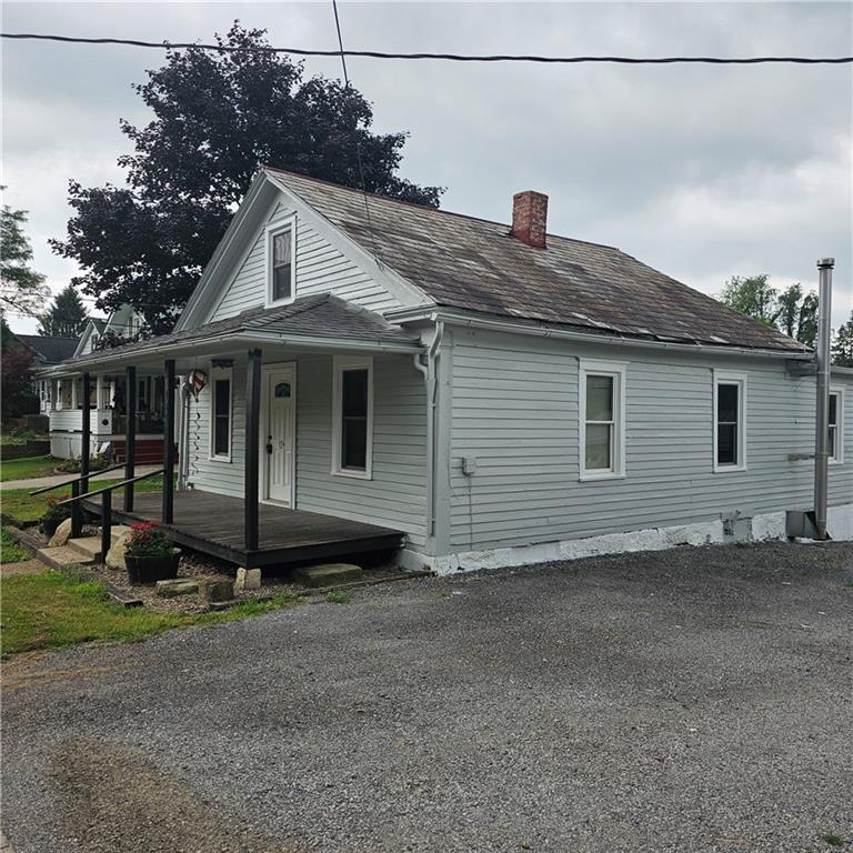 124 Mt Air Road New Castle, PA 16102 - Photo 1 of 39 Gallery Image 1