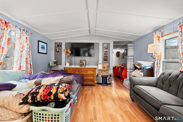 $49,900 | 371 Chesterfield Road, Oakdale, CT 06370