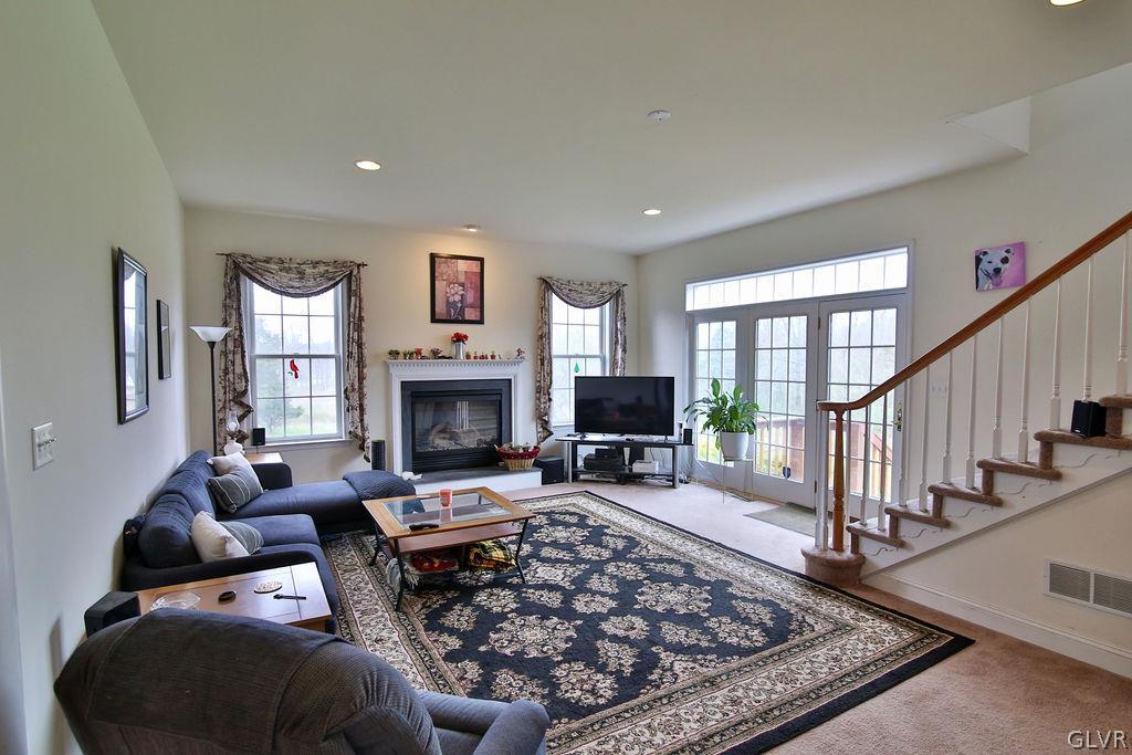 1044 Old Bethlehem Road Perkasie, PA 18944 - Photo 10 of 44 Gallery Image 10