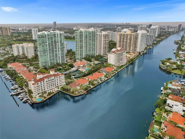 $11,800 | 20165 Northeast 39th Place, Unit 403, Aventura, FL 33180