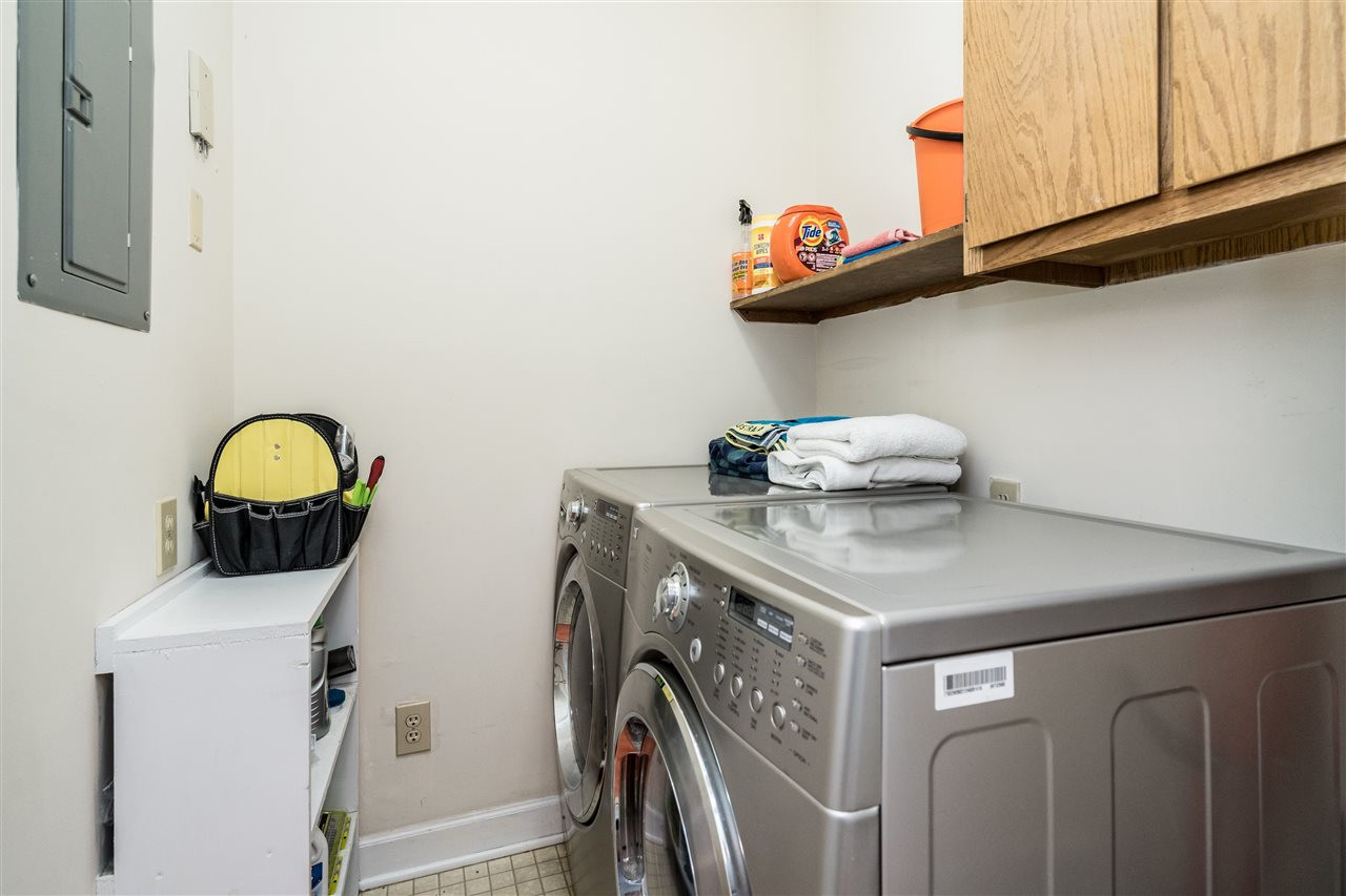 239 New Bern Place, Unit 201 Raleigh, NC 27601 - Photo 20 of 22 Photo 20