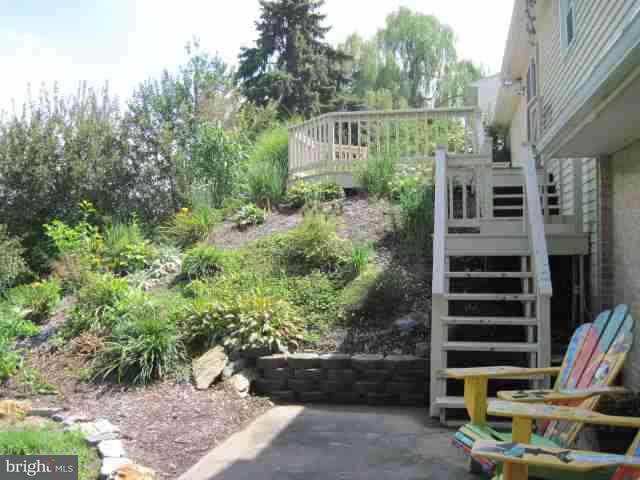 508 Spring House Road Camp Hill, PA 17011 - Photo 4 of 16 Gallery Image 4
